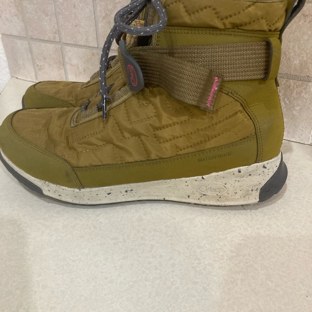 Chaco Waterproof Lightweight Boot - image 4